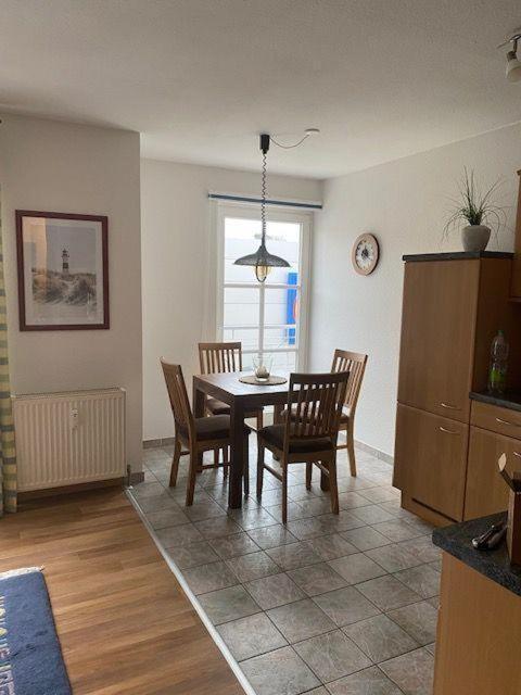 Haus-Olymp-Apartement-01-Kuehlungsborn-Nur-50-M-Bis-Zum-Strand-Ca-50-M2-2-Raeume-Sehr-Gepflegt Esterno foto