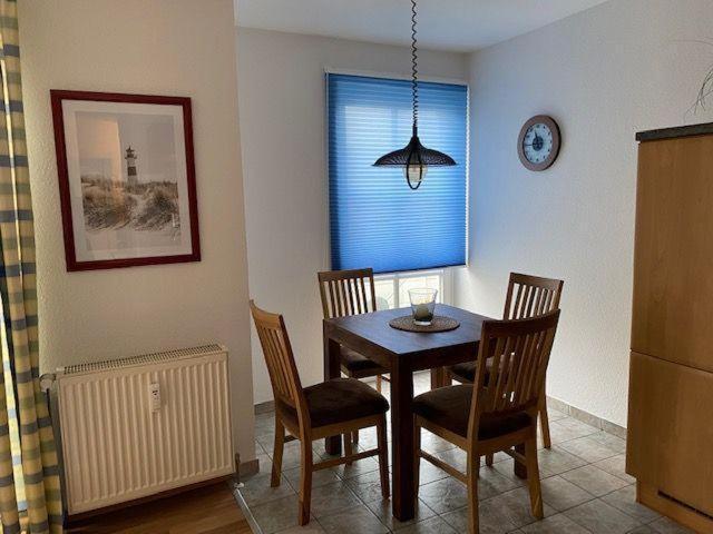 Haus-Olymp-Apartement-01-Kuehlungsborn-Nur-50-M-Bis-Zum-Strand-Ca-50-M2-2-Raeume-Sehr-Gepflegt Esterno foto